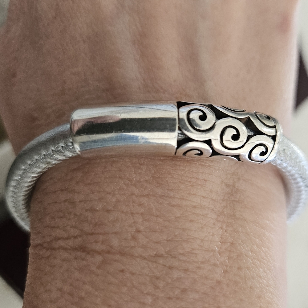 Brighton Silver Bracelet With Scrollwork Accent - image 5